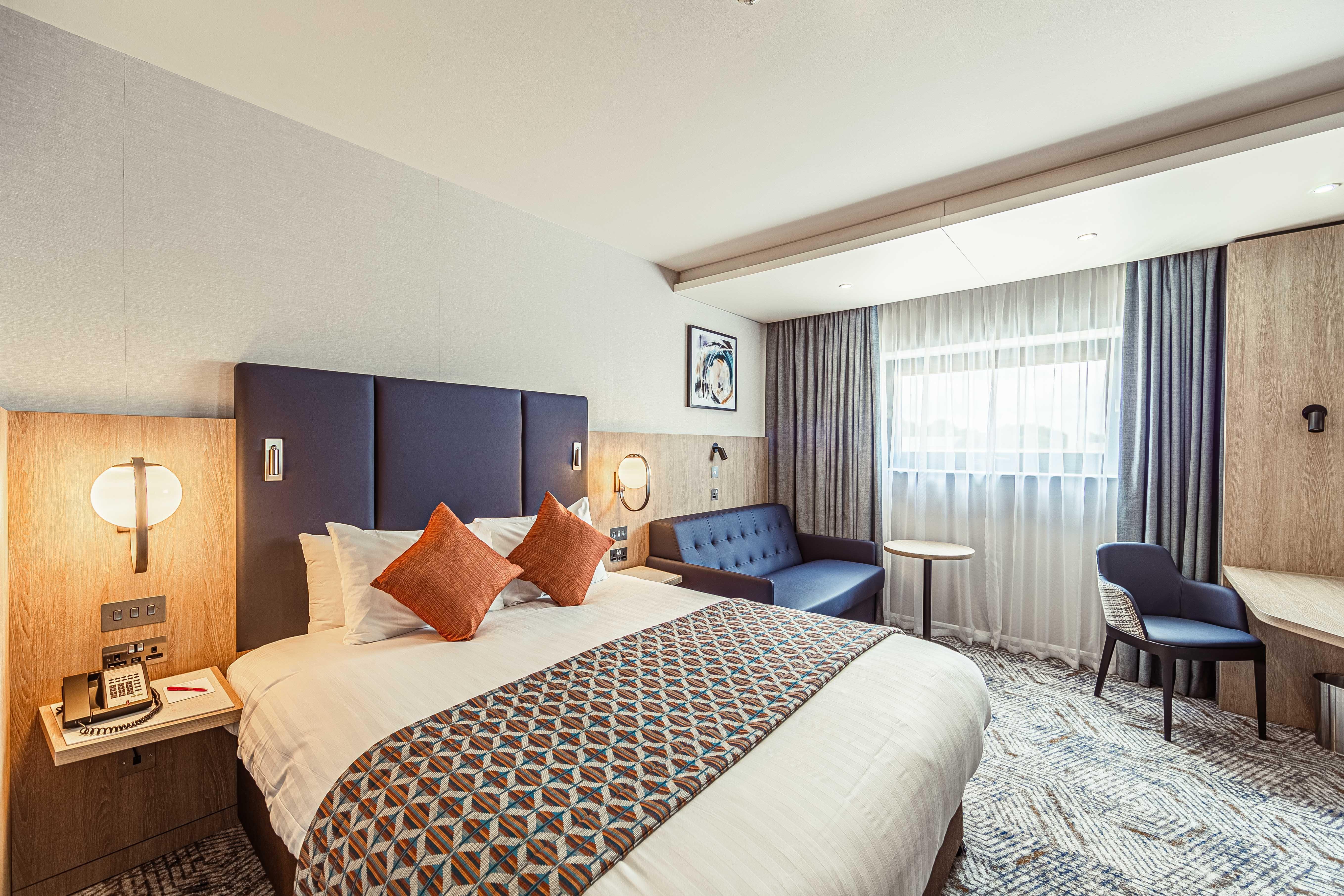 Crowne Plaza Reading Hotel Ngoại thất bức ảnh